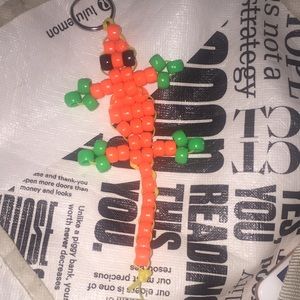 pony bead gecko tell me your three favouritecolour